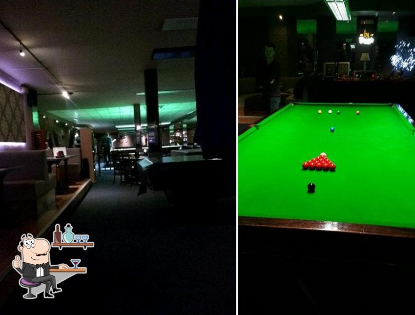 Découvrez l'intérieur de Snooker Buckingham