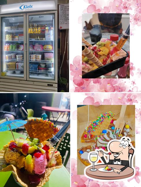 Dessert Bar by Basant Sirsa Best Sundae In Sirsa Best Icecream Parlour in Sirsa Waffles