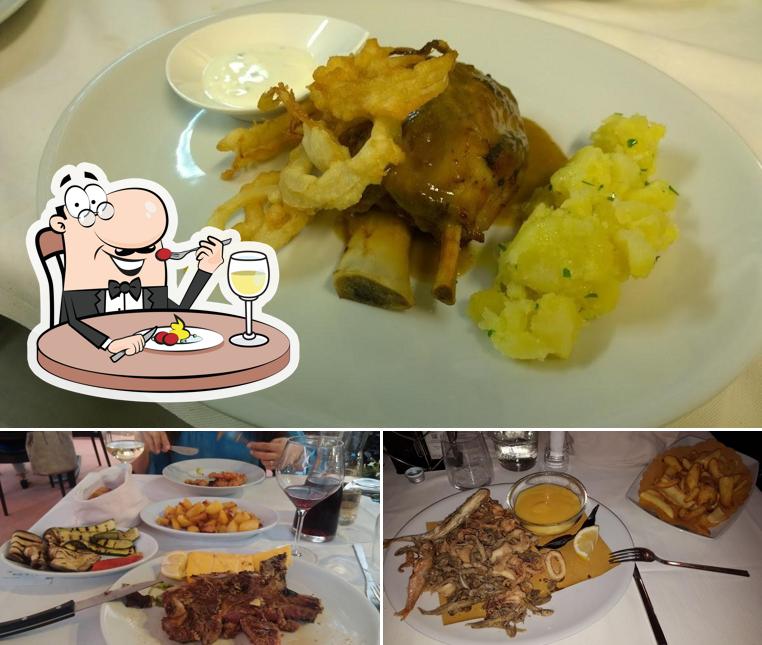 Platti al Ristorante Pizzeria Monterosso