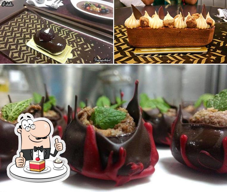 Order one of the desserts
