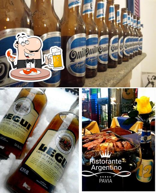 Puoi goderti un rinfrescante bicchiere di birra chiara o scura