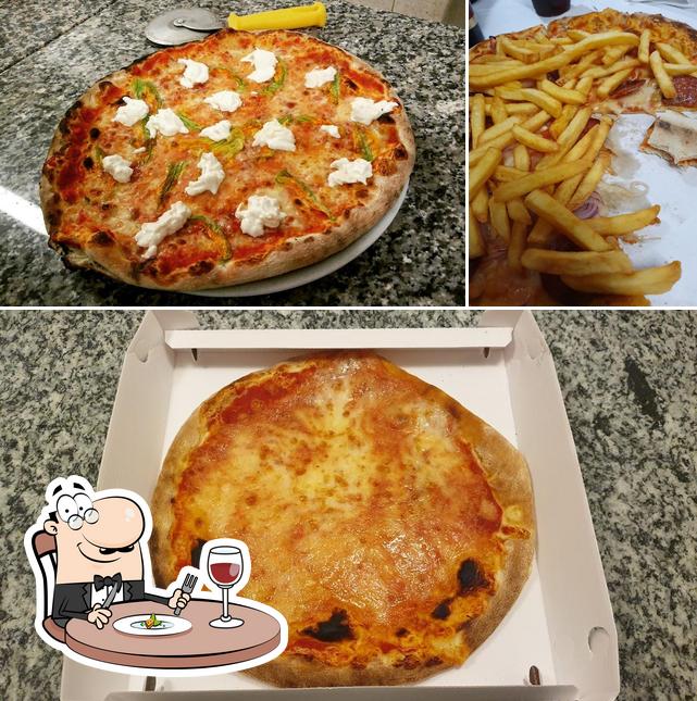 Cibo al Pizzeria Della Cava Forlì