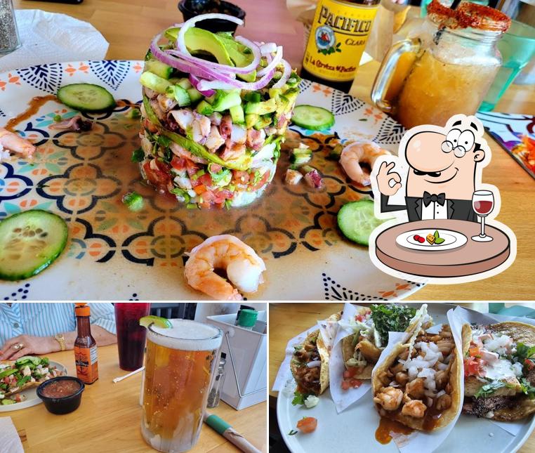 Four Tunas Fish & Bar in Escondido Restaurant menu and reviews