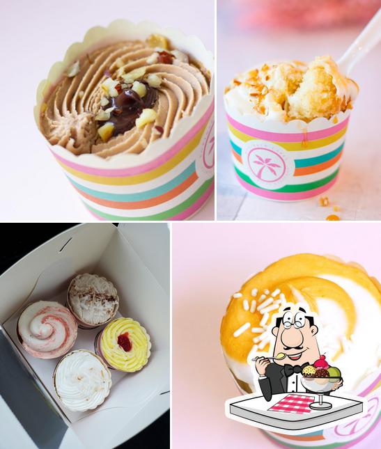 Borinken Cakes, 5328 S Archer Ave in Chicago Restaurant menu and reviews