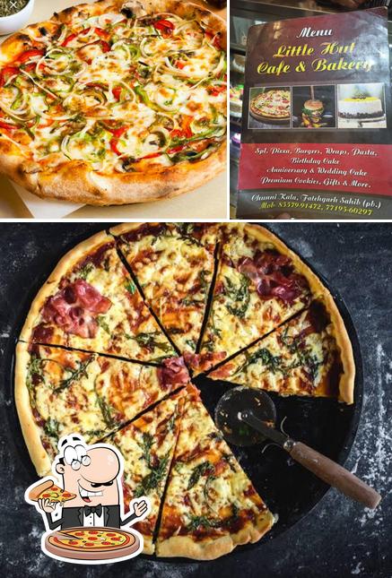 Try out pizza at Little Hut Cafe
