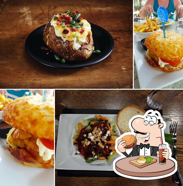 Crabby Joe's Bar • Grill
