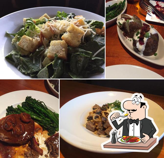 Fargher Lakehouse, 15519 NE Fargher Lake Hwy in La Center Restaurant