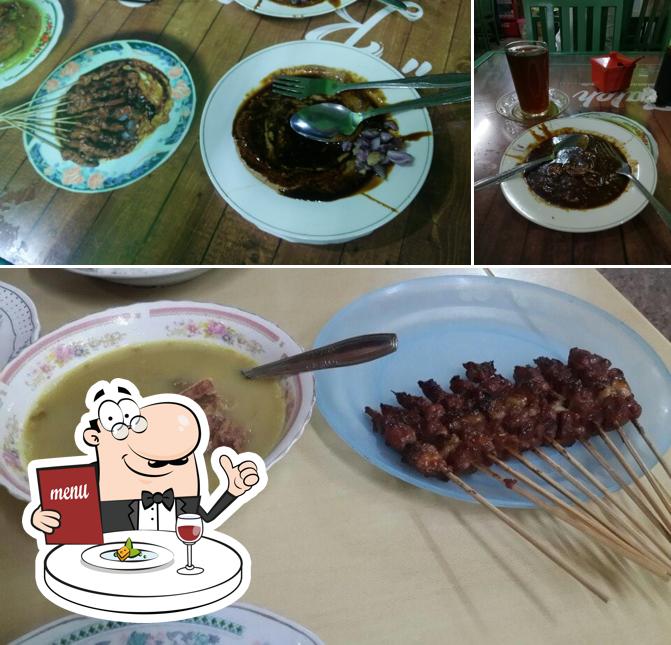 Warung Sate & Gule Kambing Bang Saleh restaurant, Malang, Jl. Sarangan ...