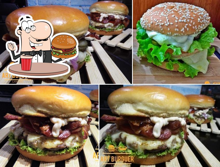 Peça um hambúrguer no Art Burguer