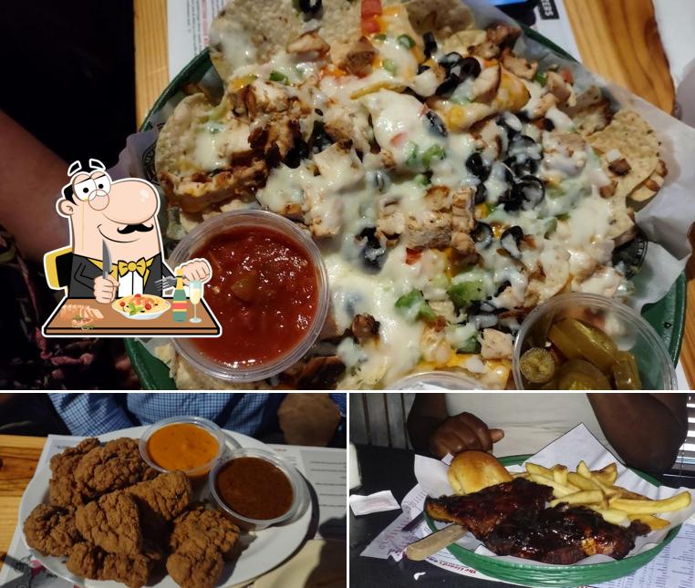 Winking Lizard Washington Square in North Canton Restaurant menu and