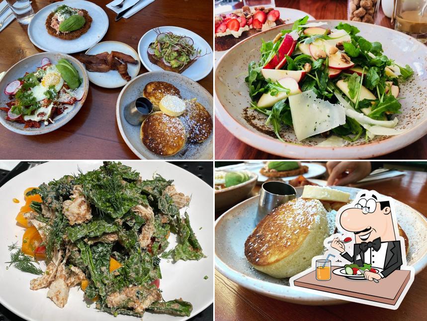 Stationæry in CarmelbytheSea Restaurant reviews