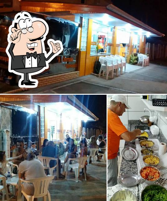 O interior do Ki Lanches Alemão