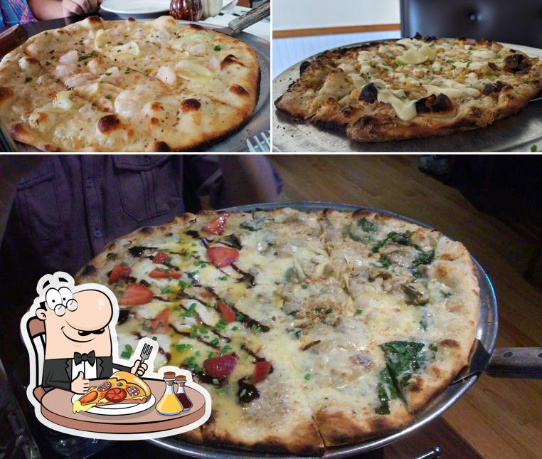 Rail Trail Flatbread Co. in Hudson Restaurant menu and reviews