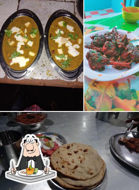 Food at Paras Restaurent