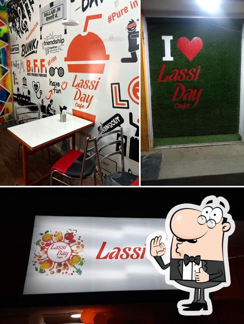 Look at the pic of Lassi cafe