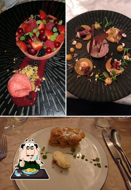 Еда в "Restaurant Le Caveau du Grand Puits"