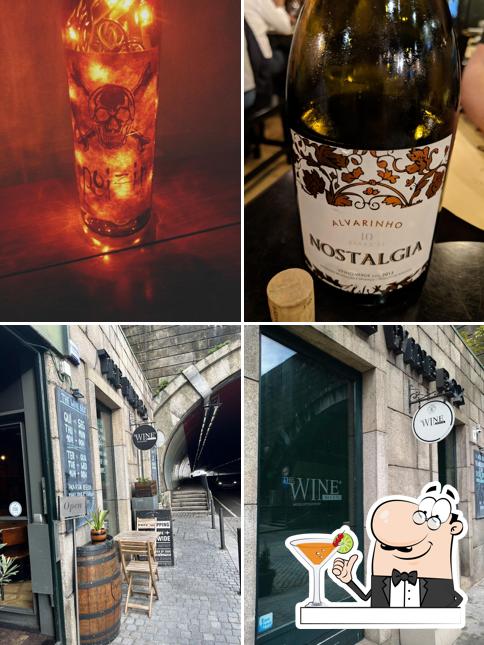Взгляните на это фото, где видны напитки и внешнее оформление в The Wine Box Porto