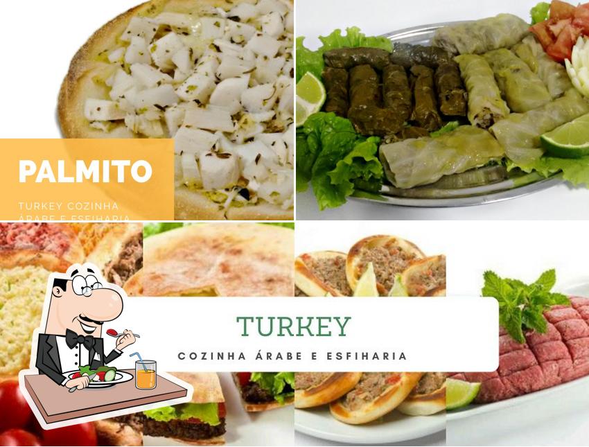 Comida em Turkey Esfiharia e Cozinha Árabe