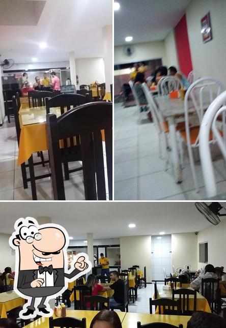 O interior do Ulin Lanches