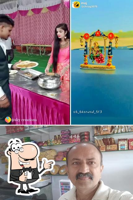 Om Sweet's
