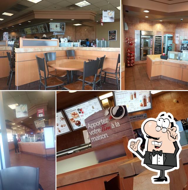 L'intérieur de Tim Hortons