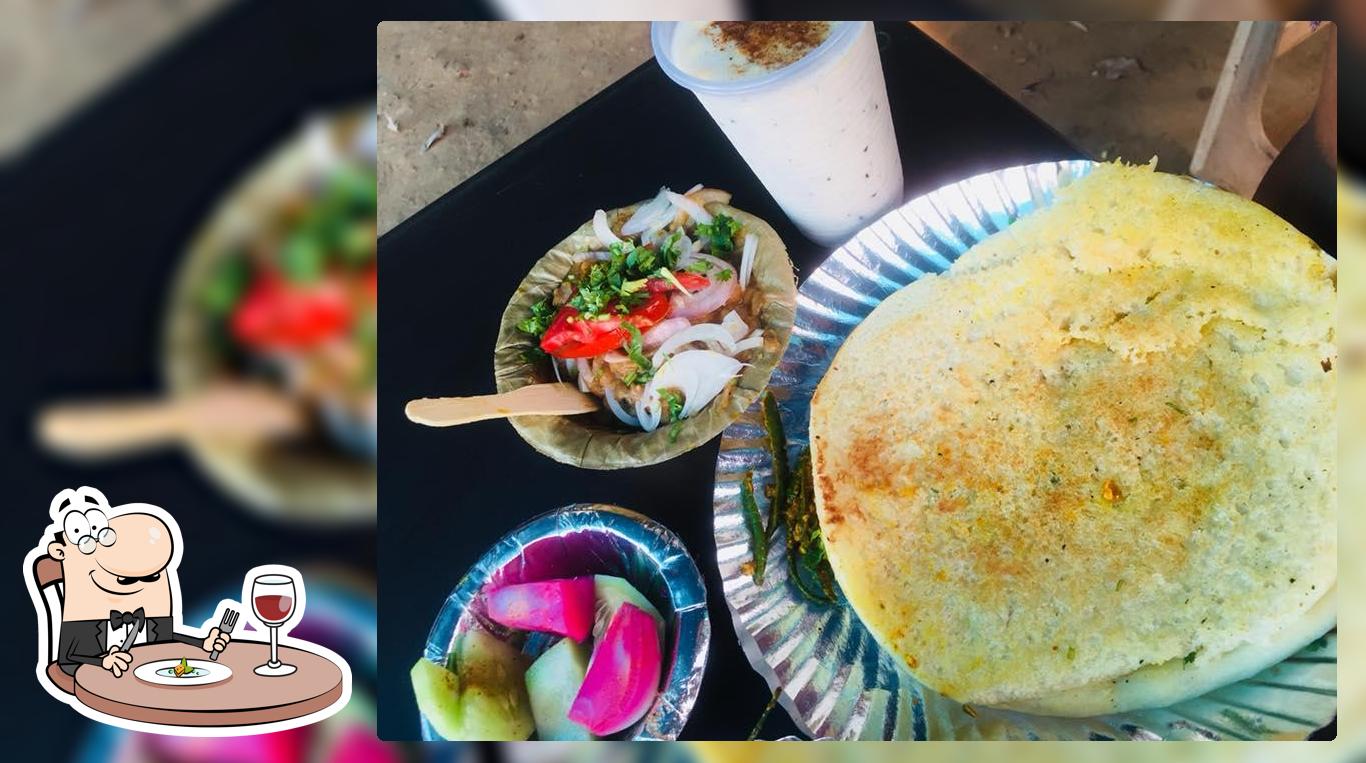 Food at Pramod Chole Kulche