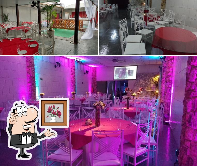 O interior do Buffet Sampaio