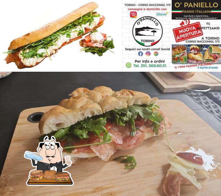 O' Paniello offre panini e pasti|altro cibo) a pranzo