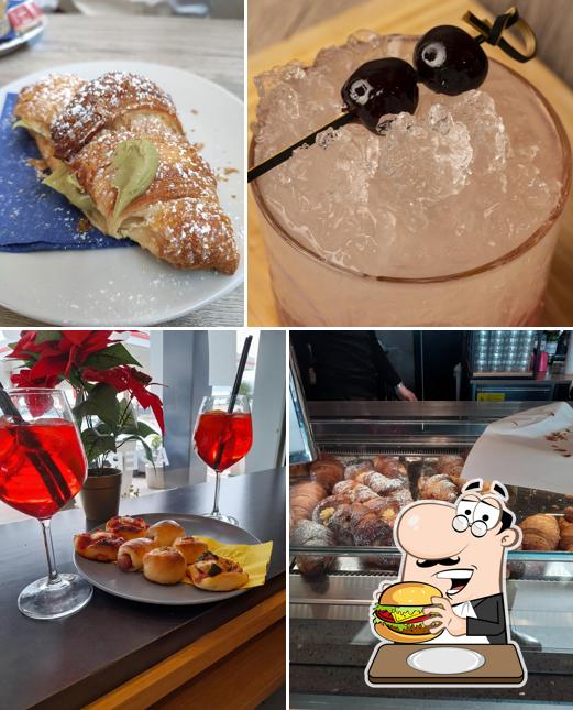 Prenditi un hamburger a MOB Cafè