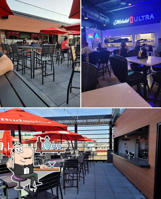 Zora Bar and Rooftop in Des Moines Restaurant reviews