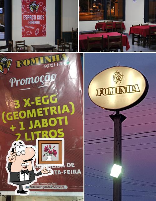O interior do Fominha Lanches