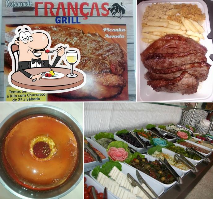 Comida em Restaurante Franças Grill