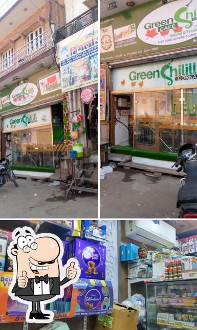 See this pic of Green Chilli