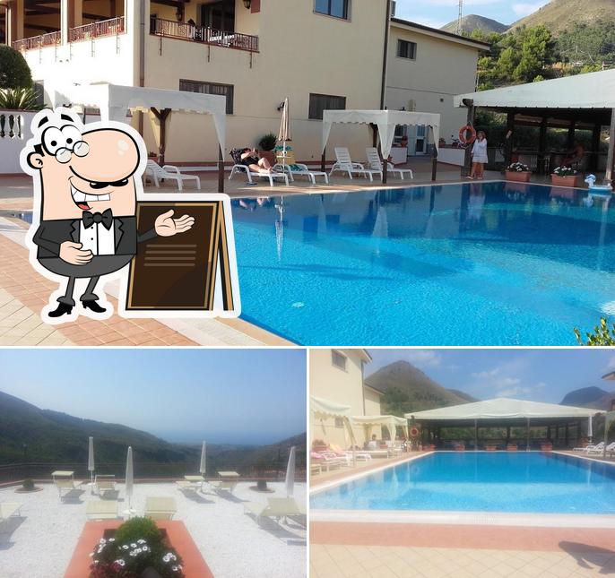 Guarda gli esterni di La Loggia