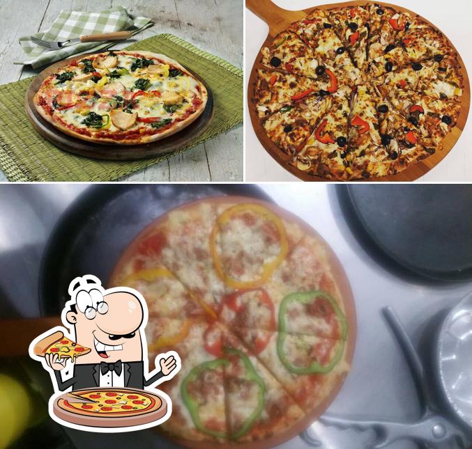 Order pizza at Pizza Cab GmbH