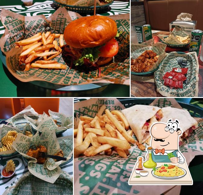 Wingstop restaurant, Mexico City, Lorenzo Boturini 258 Local CR01