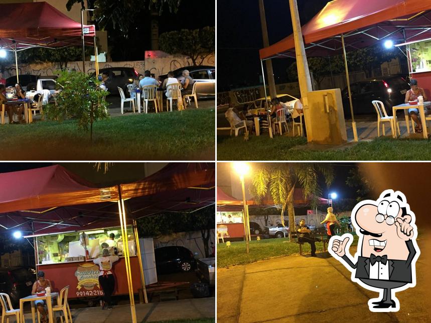 O interior do Gaucho Lanches