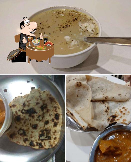 Food at Baba Chicken - Ludhiana Wale
