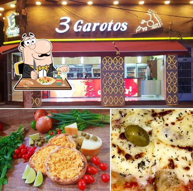 Comida em Pizzaria & Esfiharia 3 Garotos