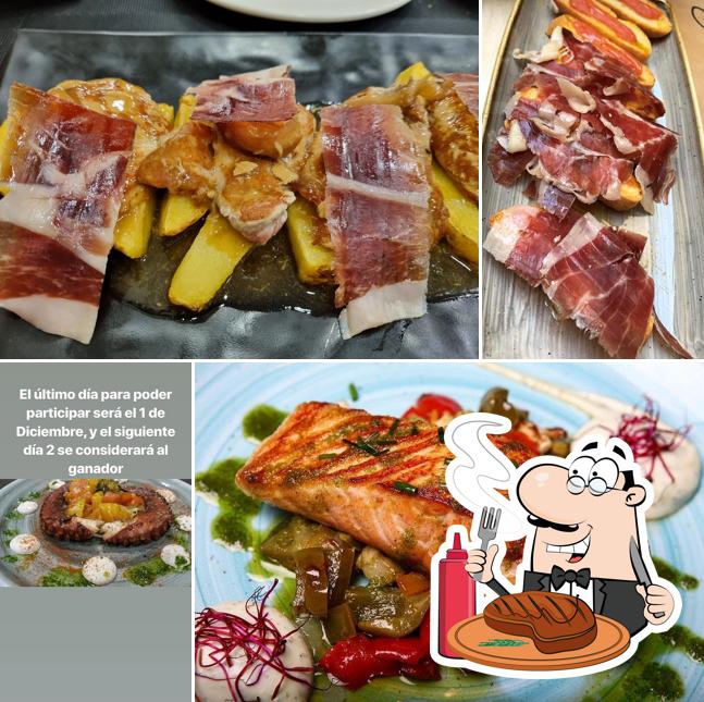Get meat dishes at Realcázar