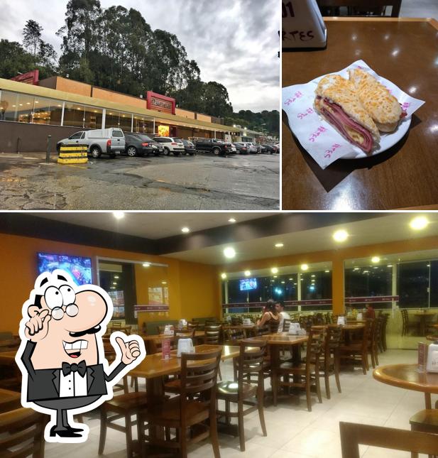 O interior do Padaria Belas Artes KM 23