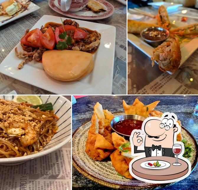 Hawkers Asian Street Food, 9100 Conroy Windermere Rd Suite 110 in