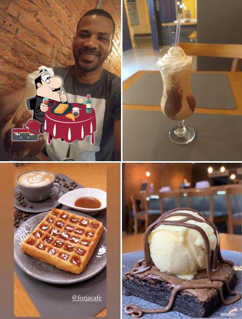 Waffles em Forja Cafés Especiais