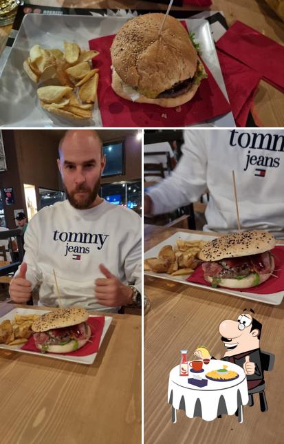 Gli hamburger di Hog Beer Drink Food potranno soddisfare molti gusti diversi