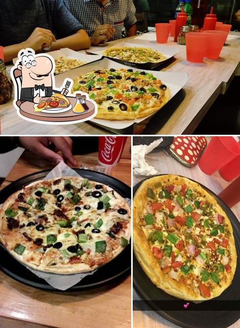 Order various variants of pizza