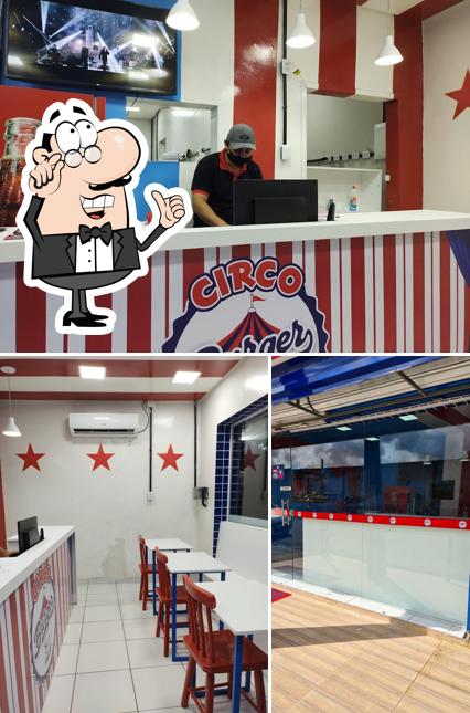 O interior do Circo Burger Paulista