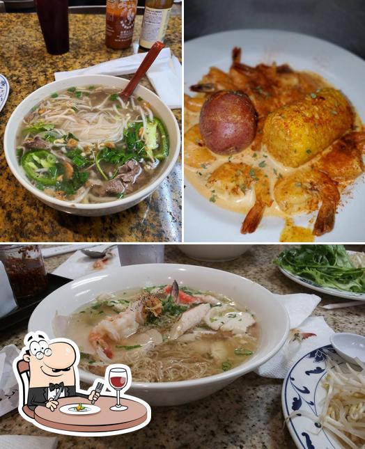 Sealand Seafood Steak & Pho in Hempstead Restaurant menu and reviews