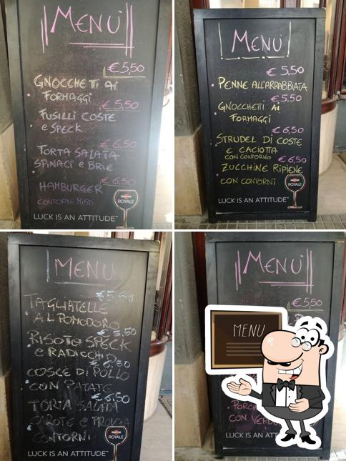 Prova le specialità indicate nel menu sulla lavagna