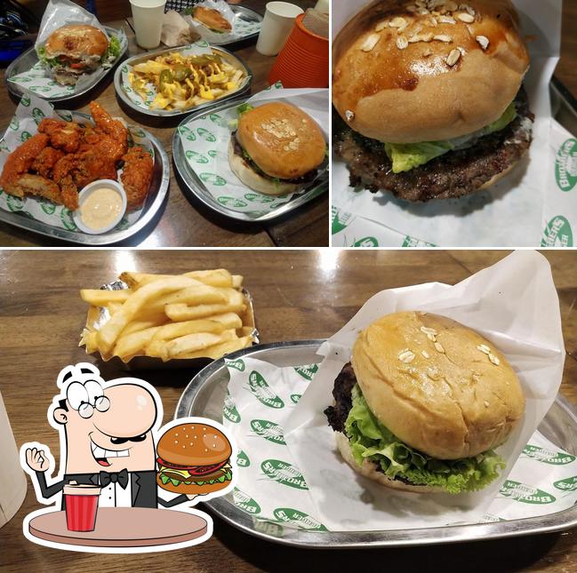 Brothers Burger Total SLEX Sta Rosa restaurant, Santa Rosa