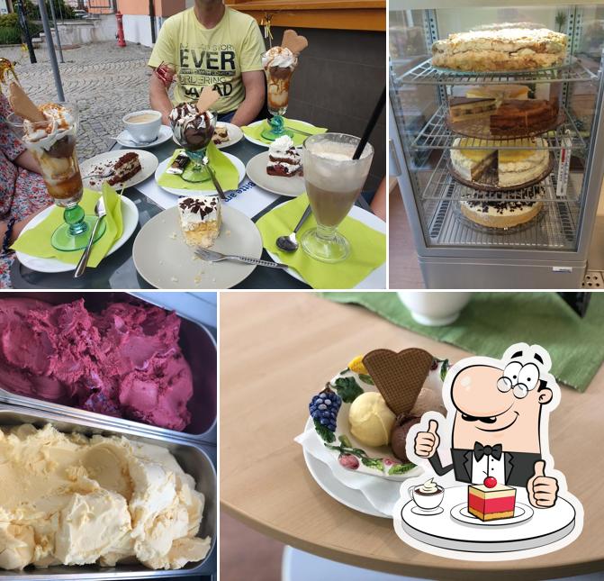 Stadtcafé Schleusingen provides a selection of sweet dishes